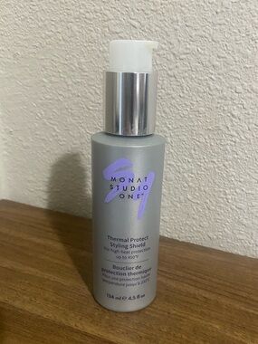 MONAT Studio One Thermal Protect Styling Shield - designed for high heat